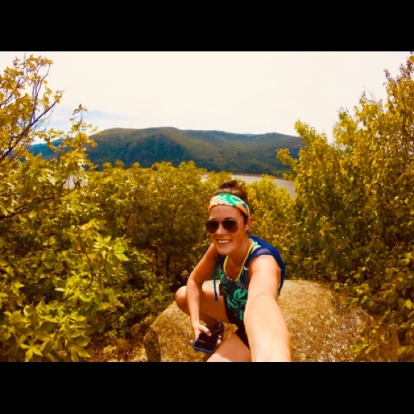 Meet your Posher, Chynna - Picture 1 of 1